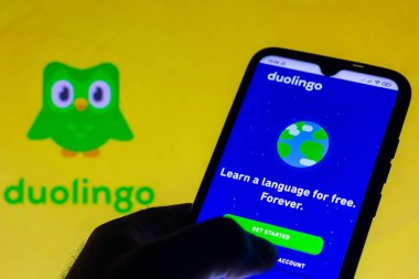 AI Take Over Human Jobs at Duolingo